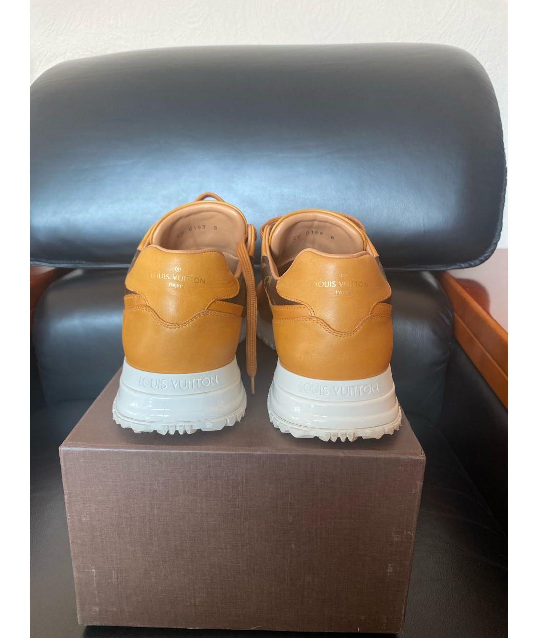 LOUIS VUITTON PRE-OWNED Оранжевое кожаные низкие кроссовки / кеды, фото 4