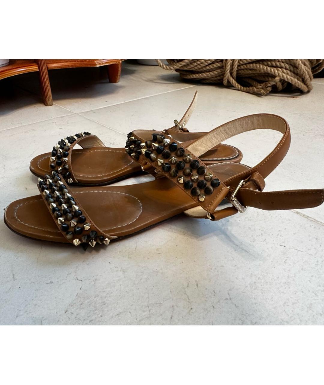 Christian louboutin flat sandals best sale