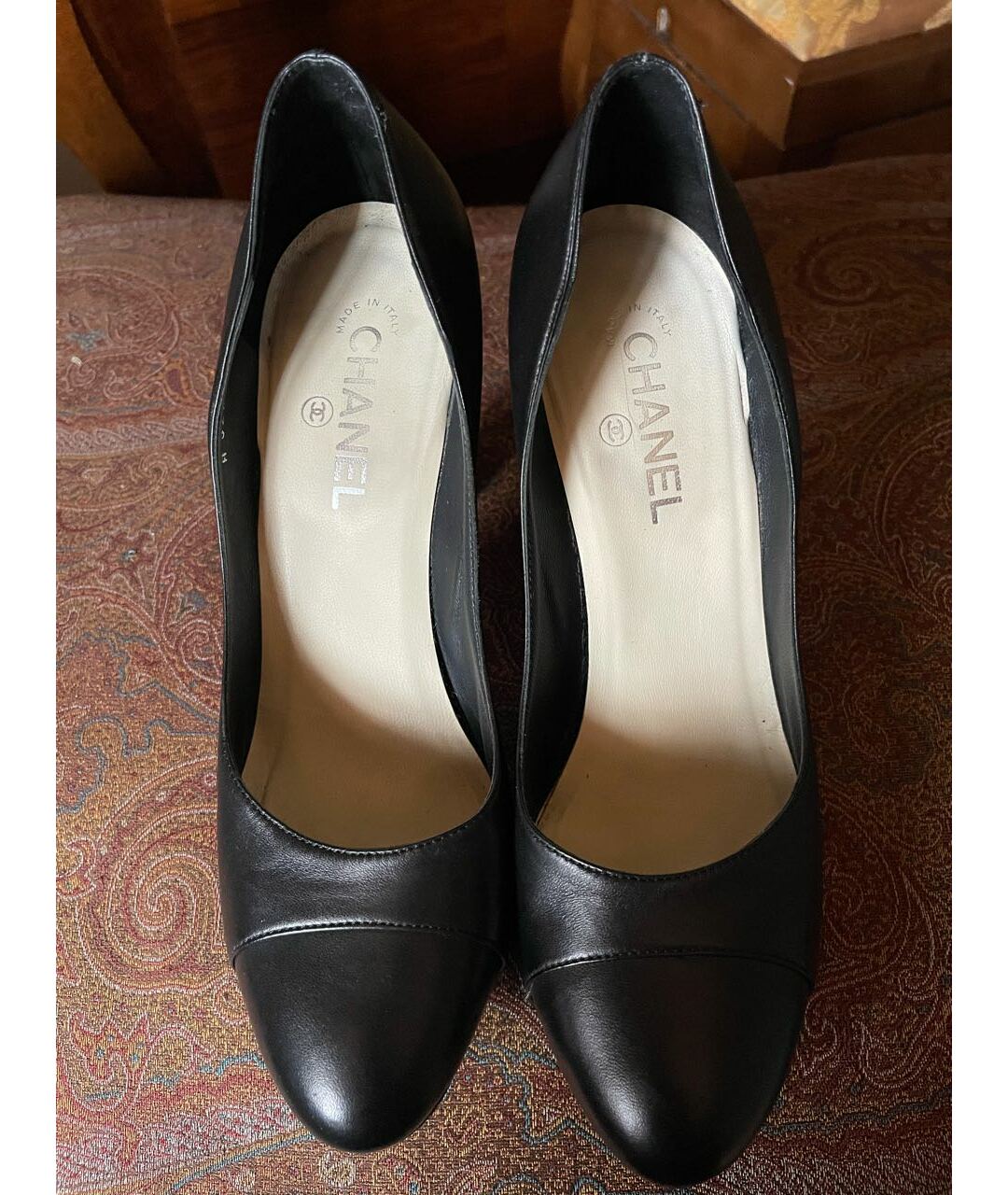 CHANEL PRE-OWNED Черные кожаные туфли, фото 5