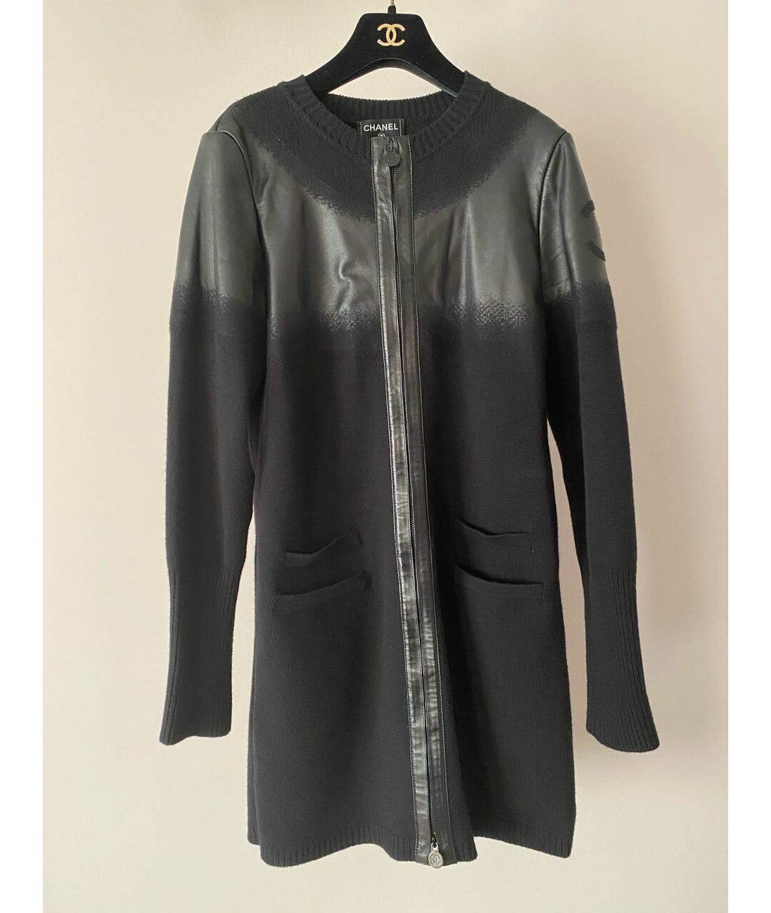 CHANEL PRE-OWNED Черное кожаное пальто, фото 4