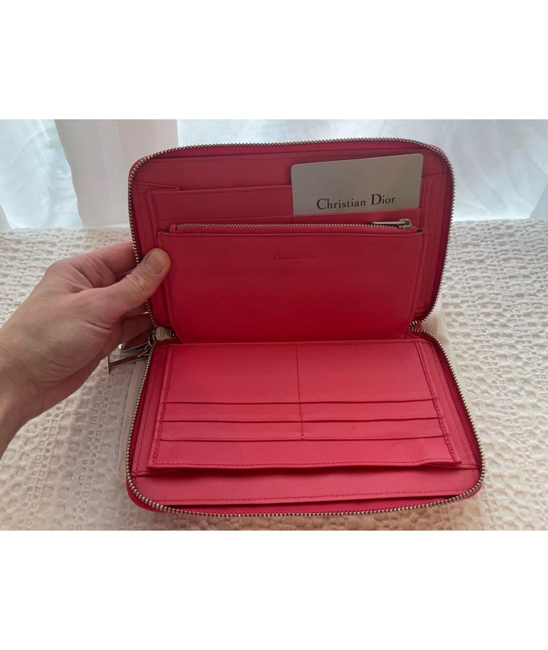 CHRISTIAN DIOR Коралловый кожаный кошелек, фото 4