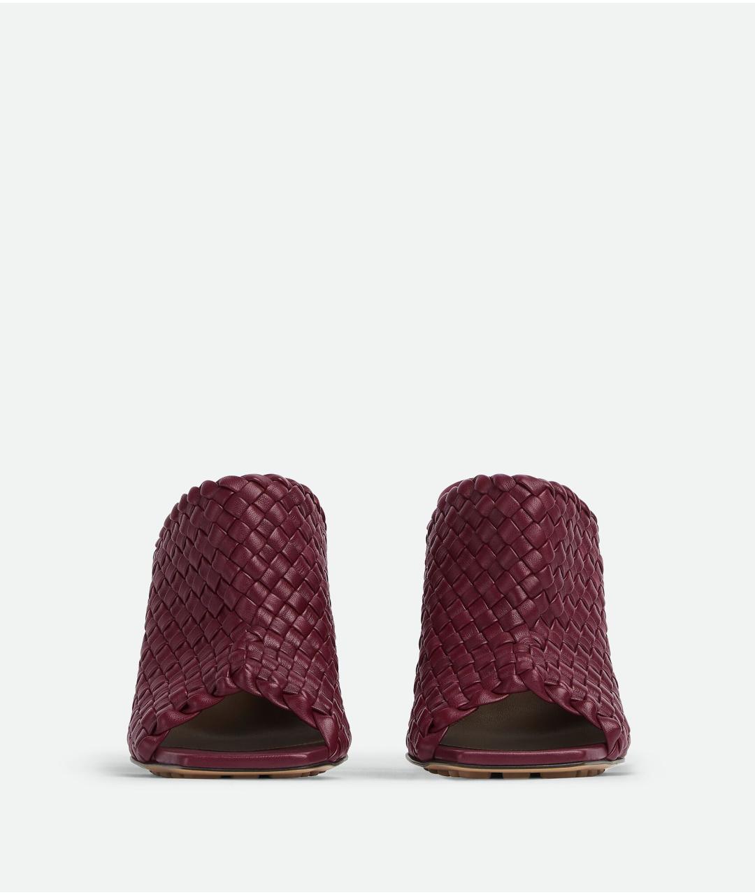BOTTEGA VENETA Бордовые кожаные мюли, фото 2