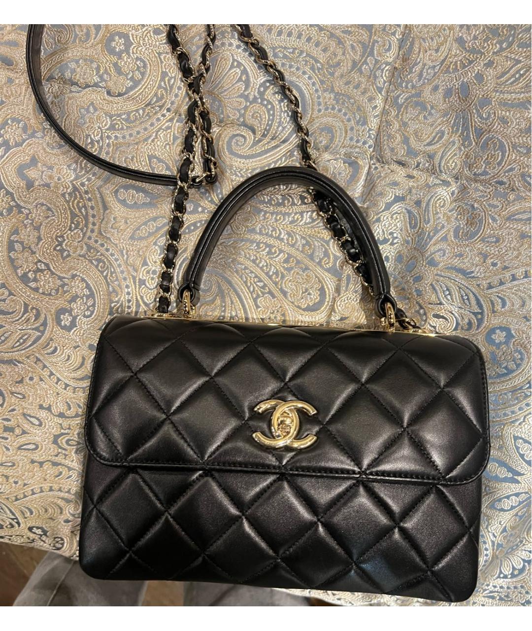 CHANEL Черная кожаная сумка с короткими ручками, фото 2