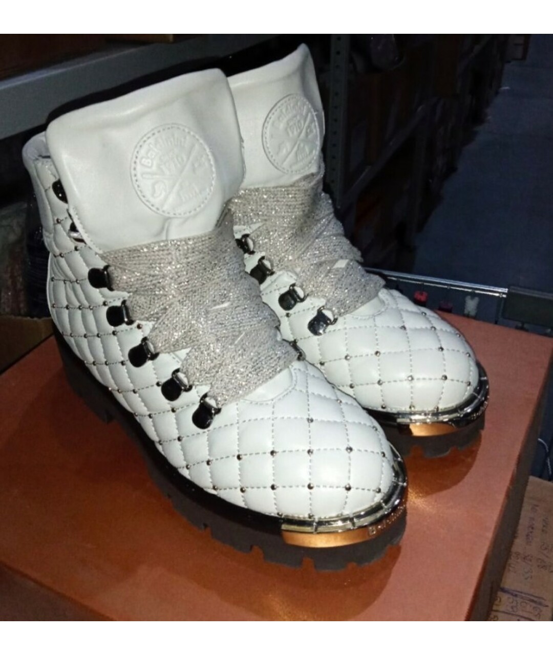BALDININI Белые кожаные ботинки, фото 2