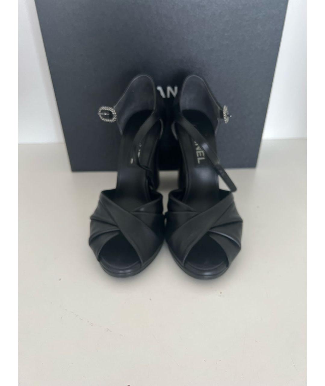 CHANEL PRE-OWNED Черные кожаные босоножки, фото 2