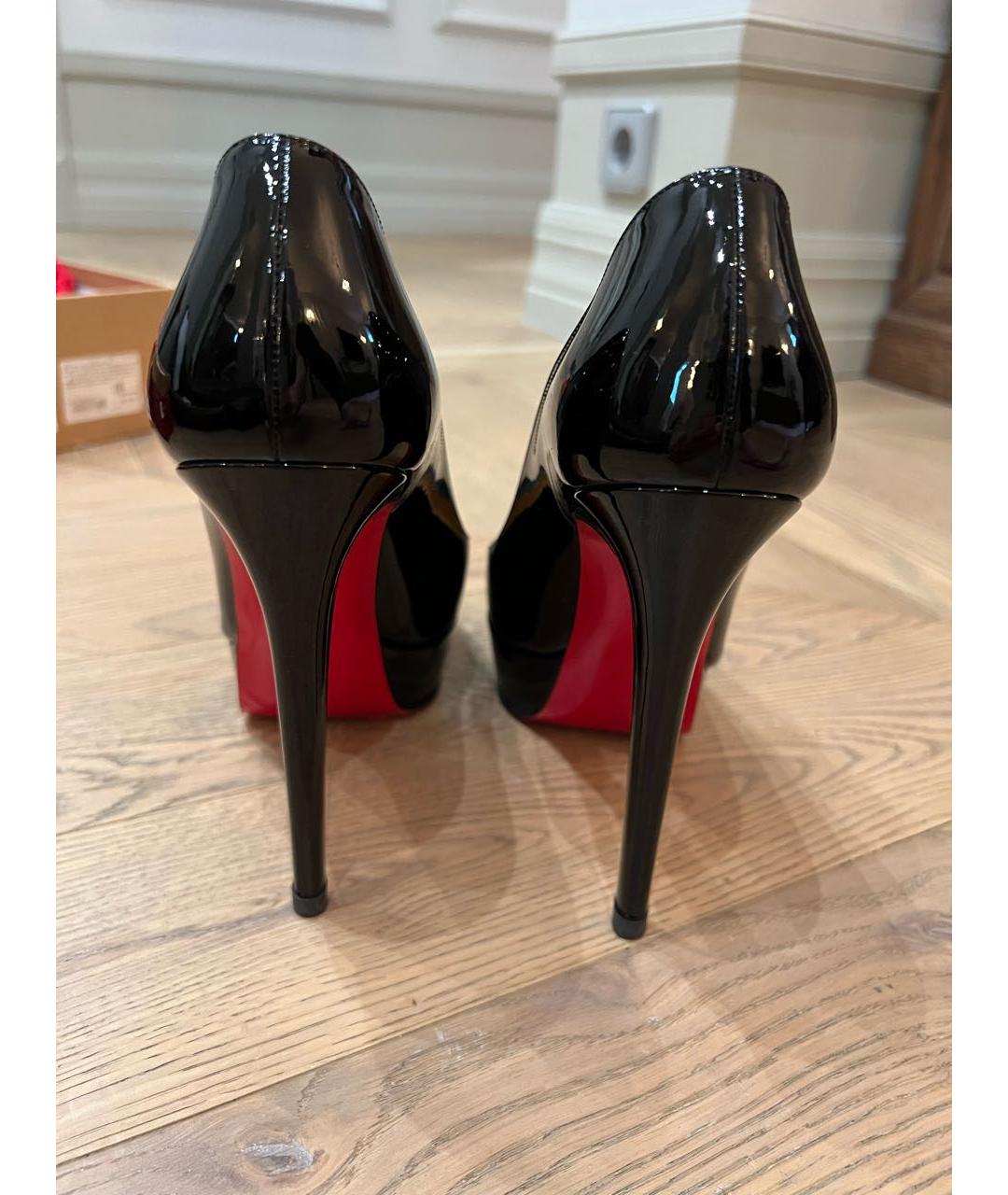 CHRISTIAN LOUBOUTIN Черные туфли из лакированной кожи, фото 4