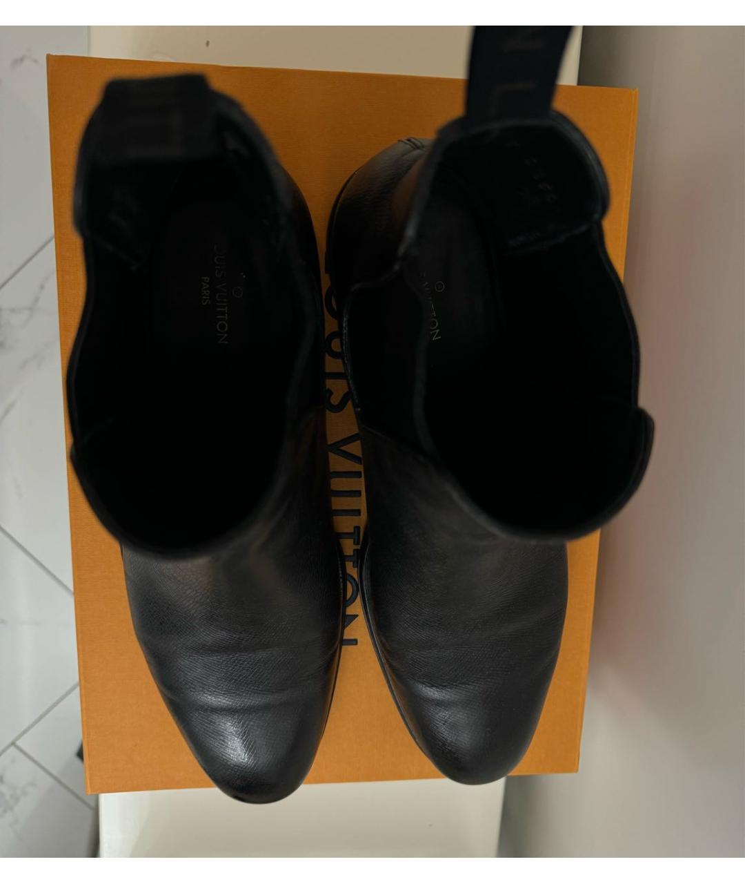 LOUIS VUITTON Черные кожаные высокие ботинки, фото 3