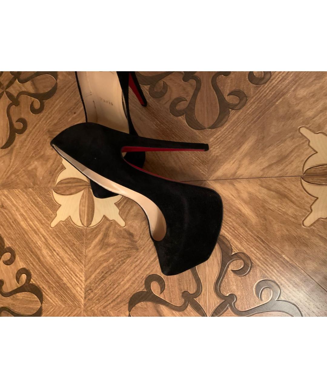CHRISTIAN LOUBOUTIN Черные замшевые туфли, фото 6