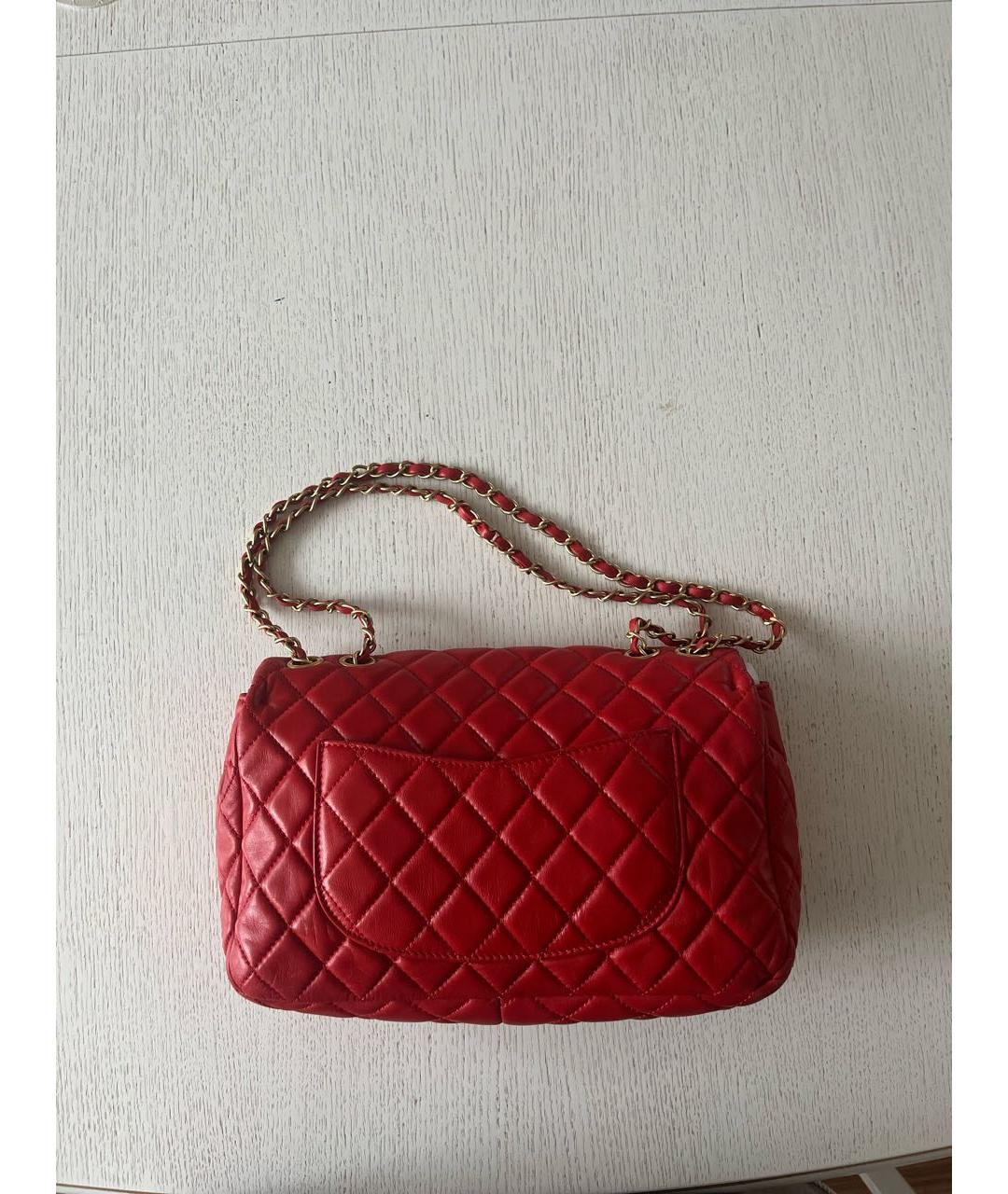 CHANEL Красная кожаная сумка через плечо, фото 2