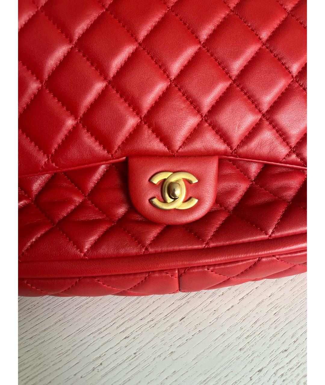 CHANEL Красная кожаная сумка через плечо, фото 5
