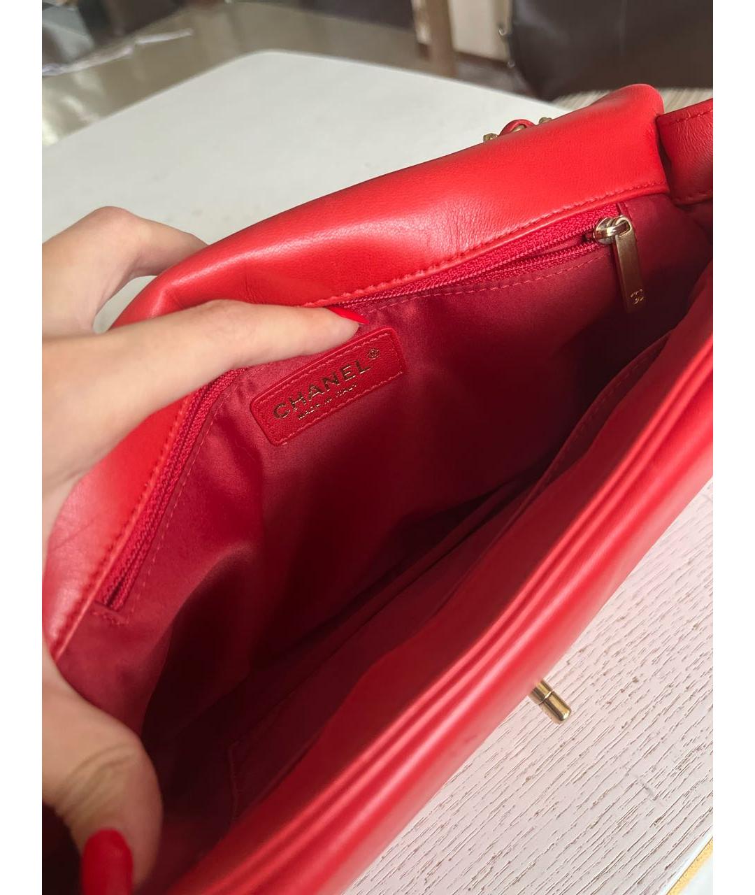 CHANEL Красная кожаная сумка через плечо, фото 7
