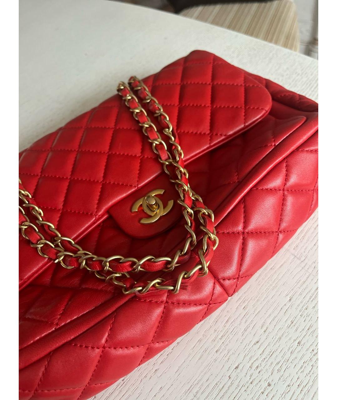 CHANEL Красная кожаная сумка через плечо, фото 6