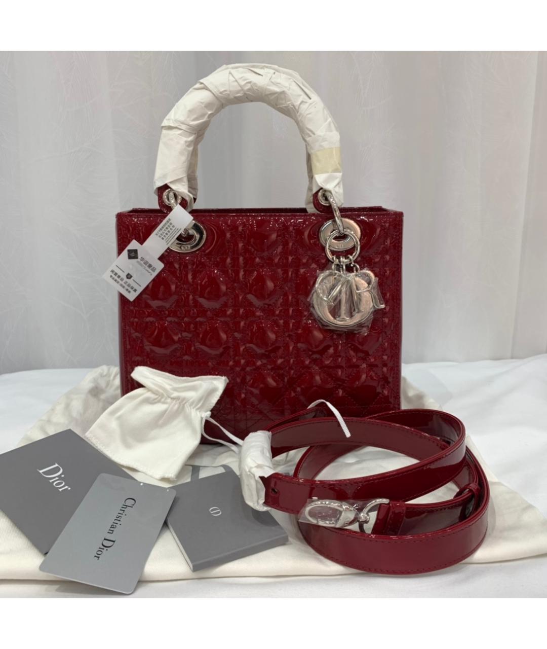 CHRISTIAN DIOR Красная сумка через плечо из лакированной кожи, фото 3