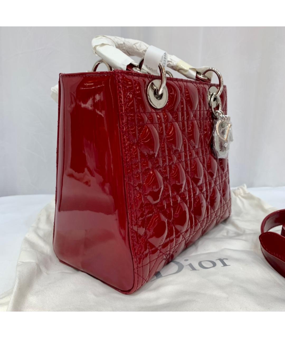 CHRISTIAN DIOR Красная сумка через плечо из лакированной кожи, фото 6