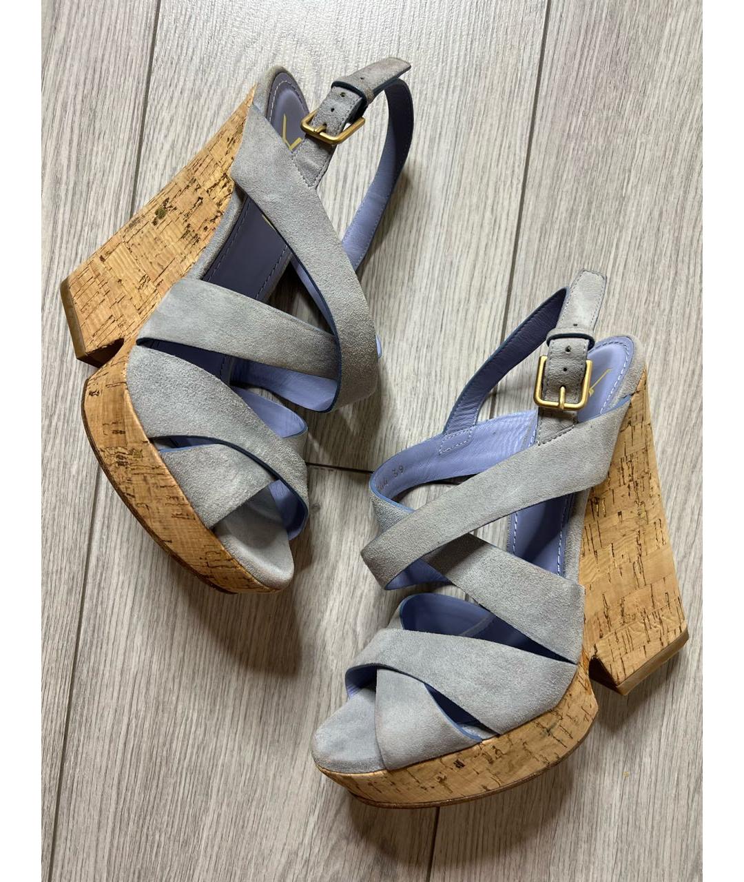 SAINT LAURENT Голубые замшевые босоножки, фото 2