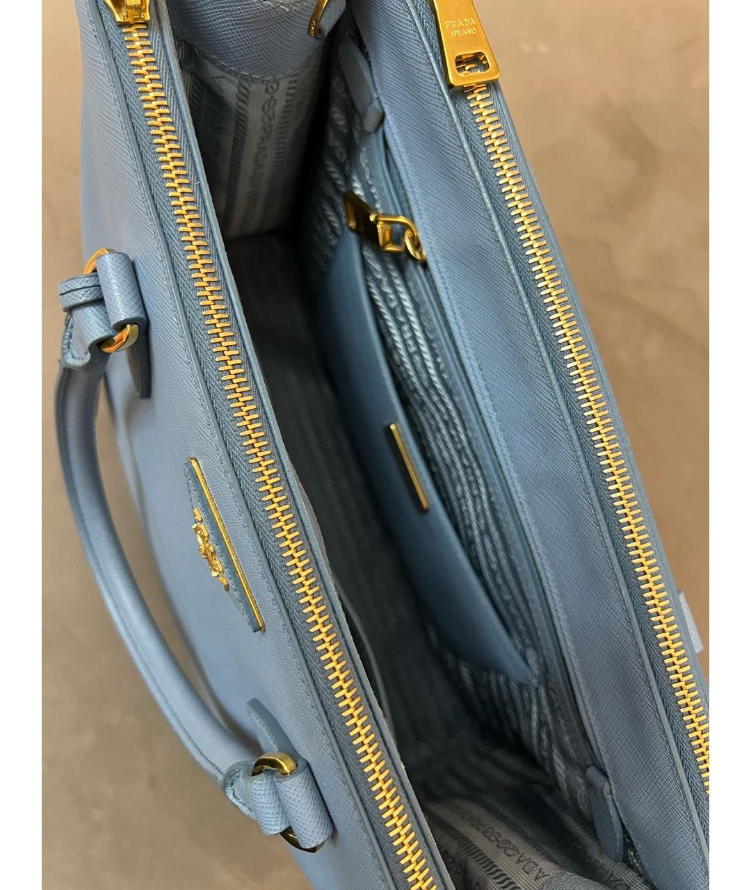 PRADA Голубая кожаная сумка с короткими ручками, фото 4