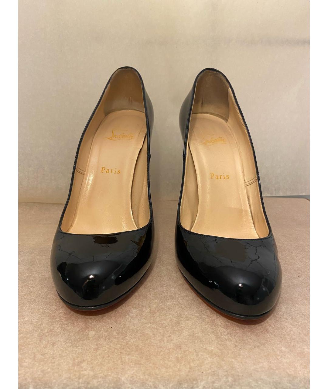 CHRISTIAN LOUBOUTIN Черные туфли из лакированной кожи, фото 2