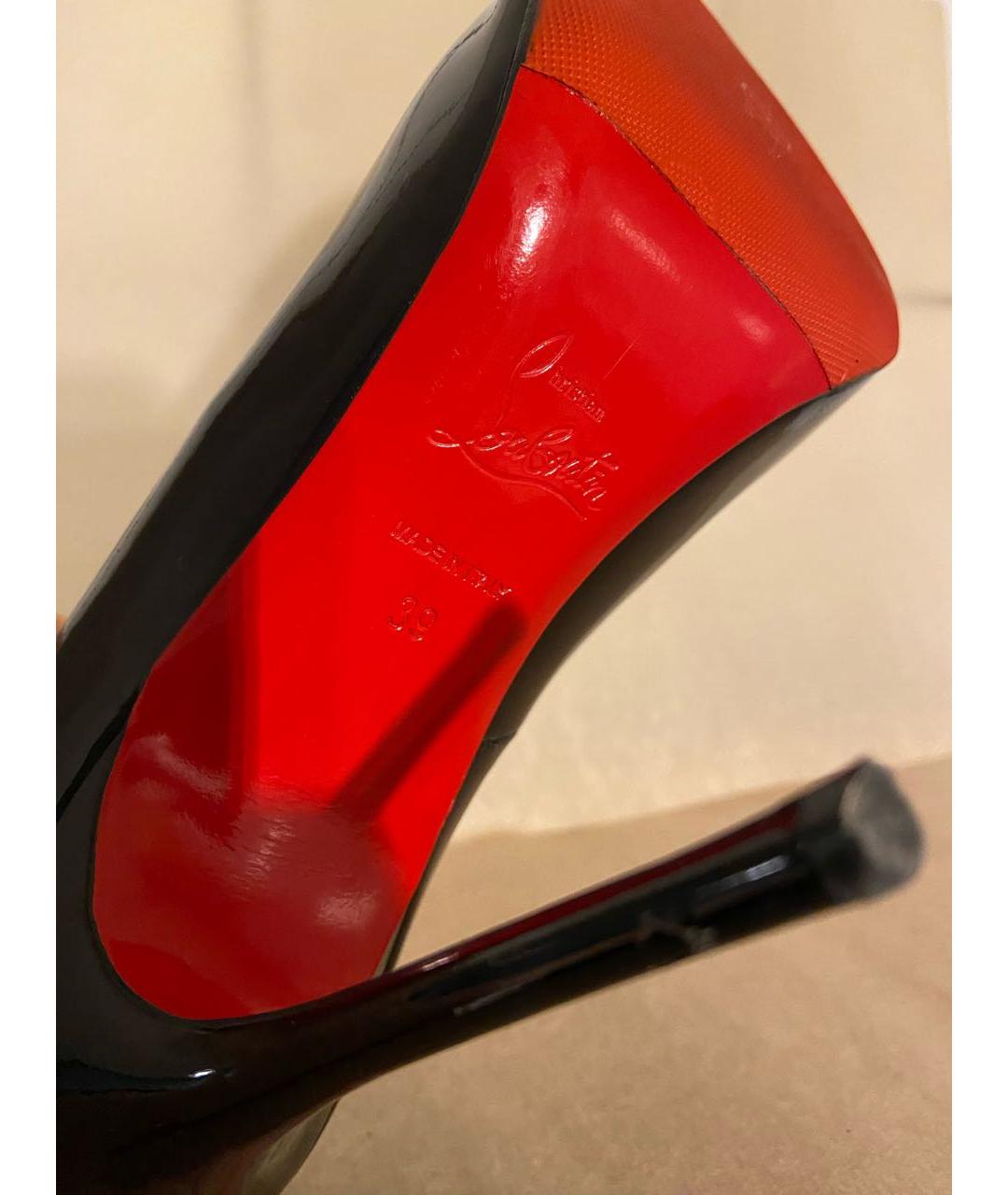 CHRISTIAN LOUBOUTIN Черные туфли из лакированной кожи, фото 7