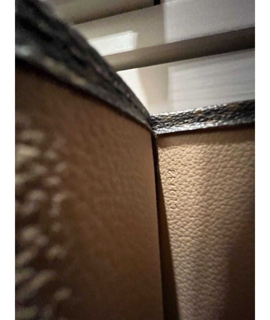 LOUIS VUITTON Коричневая сумка с короткими ручками из искусственной кожи, фото 8