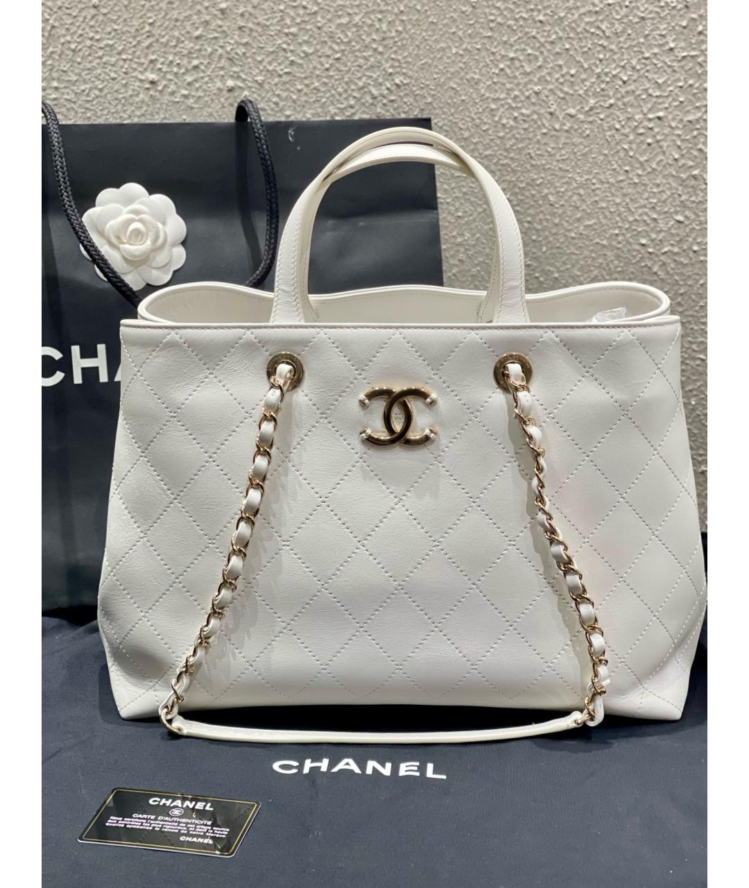 Сумки с короткими ручками CHANEL PRE-OWNED для женщин купить за ...