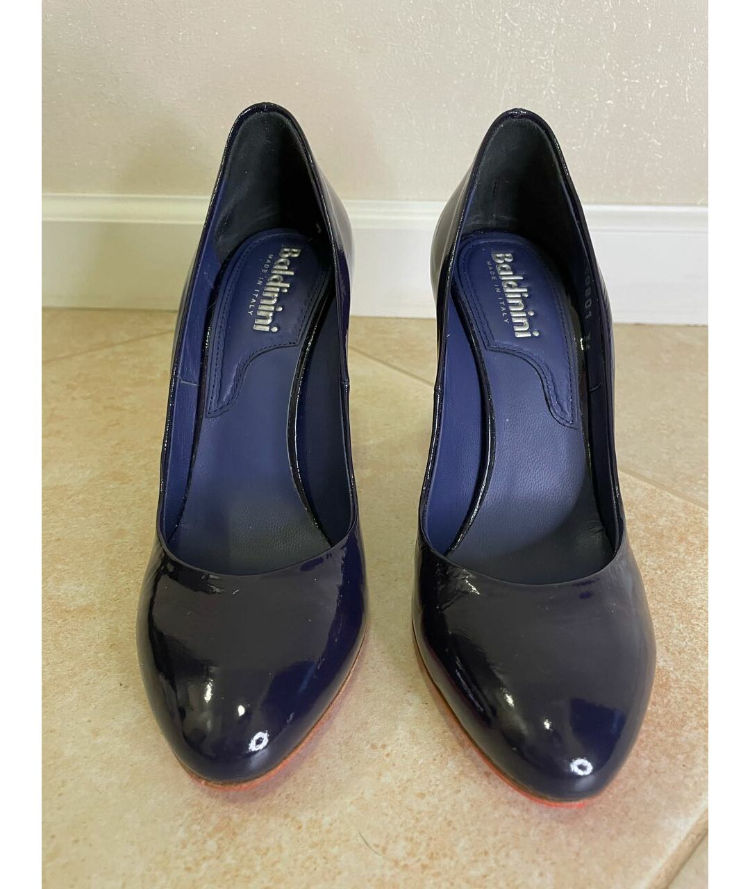 BALDININI Темно-синие туфли из лакированной кожи, фото 2