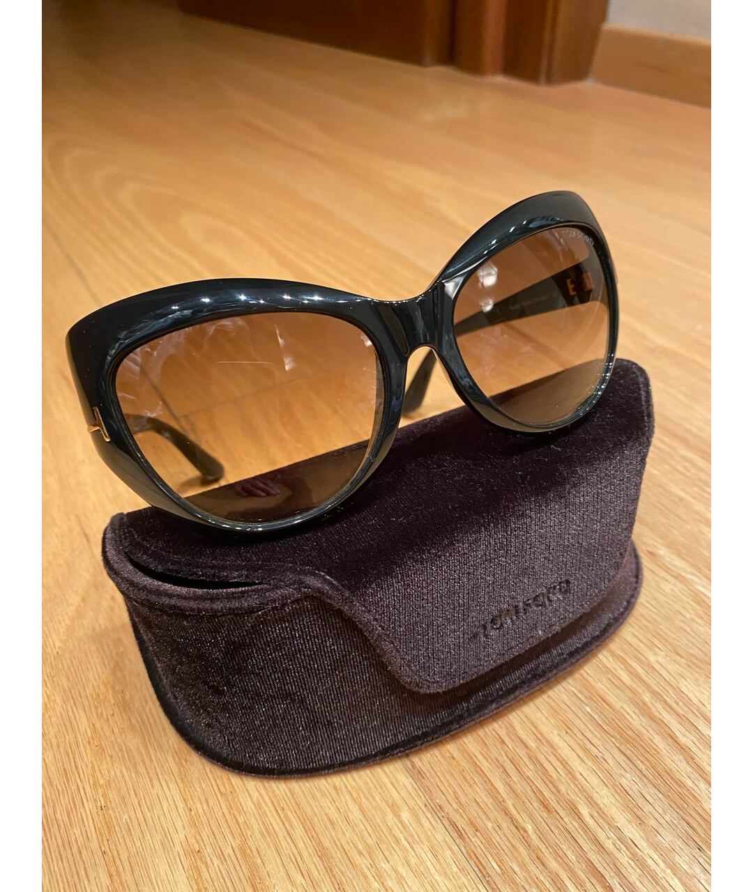 TOM FORD Черные пластиковые солнцезащитные очки, фото 5