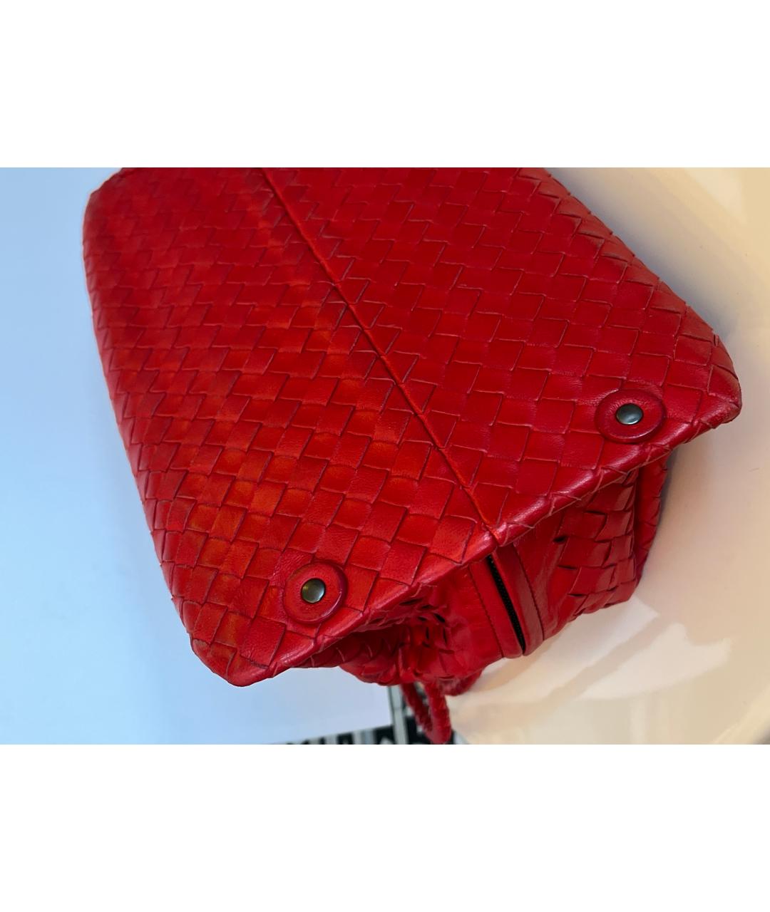 BOTTEGA VENETA Красная кожаная сумка с короткими ручками, фото 2