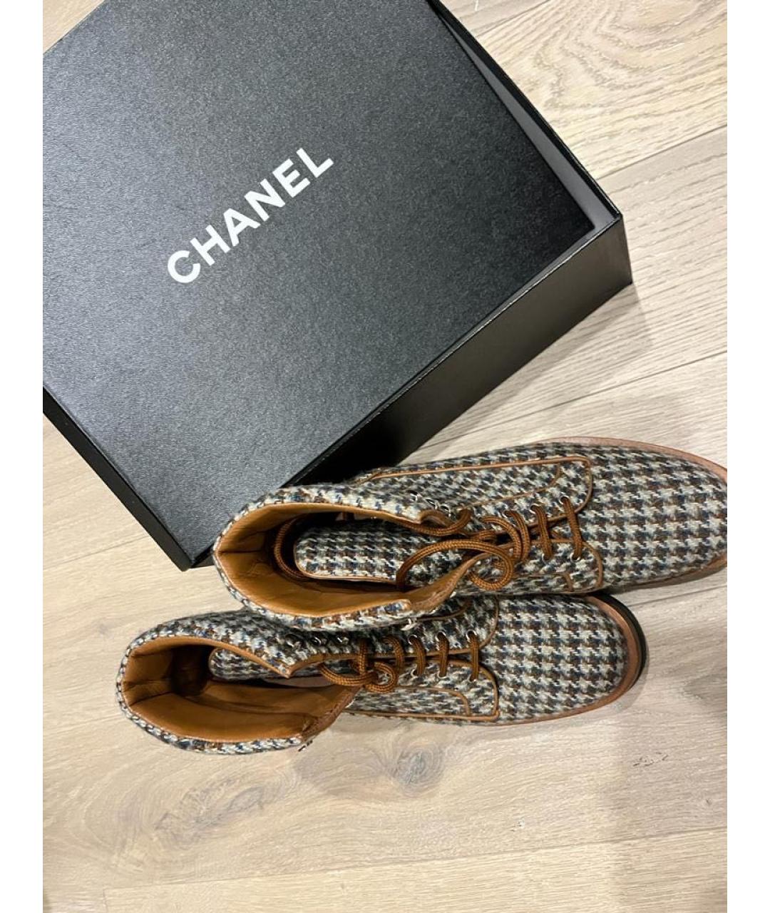 CHANEL PRE-OWNED Коричневые текстильные ботинки, фото 3