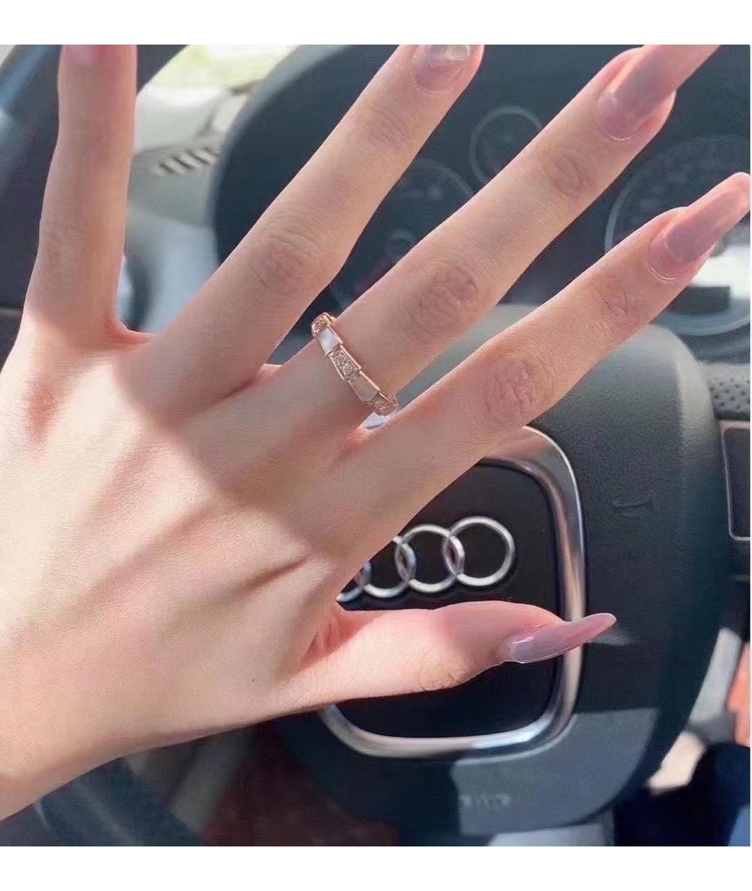 BVLGARI Золотое кольцо из розового золота, фото 4