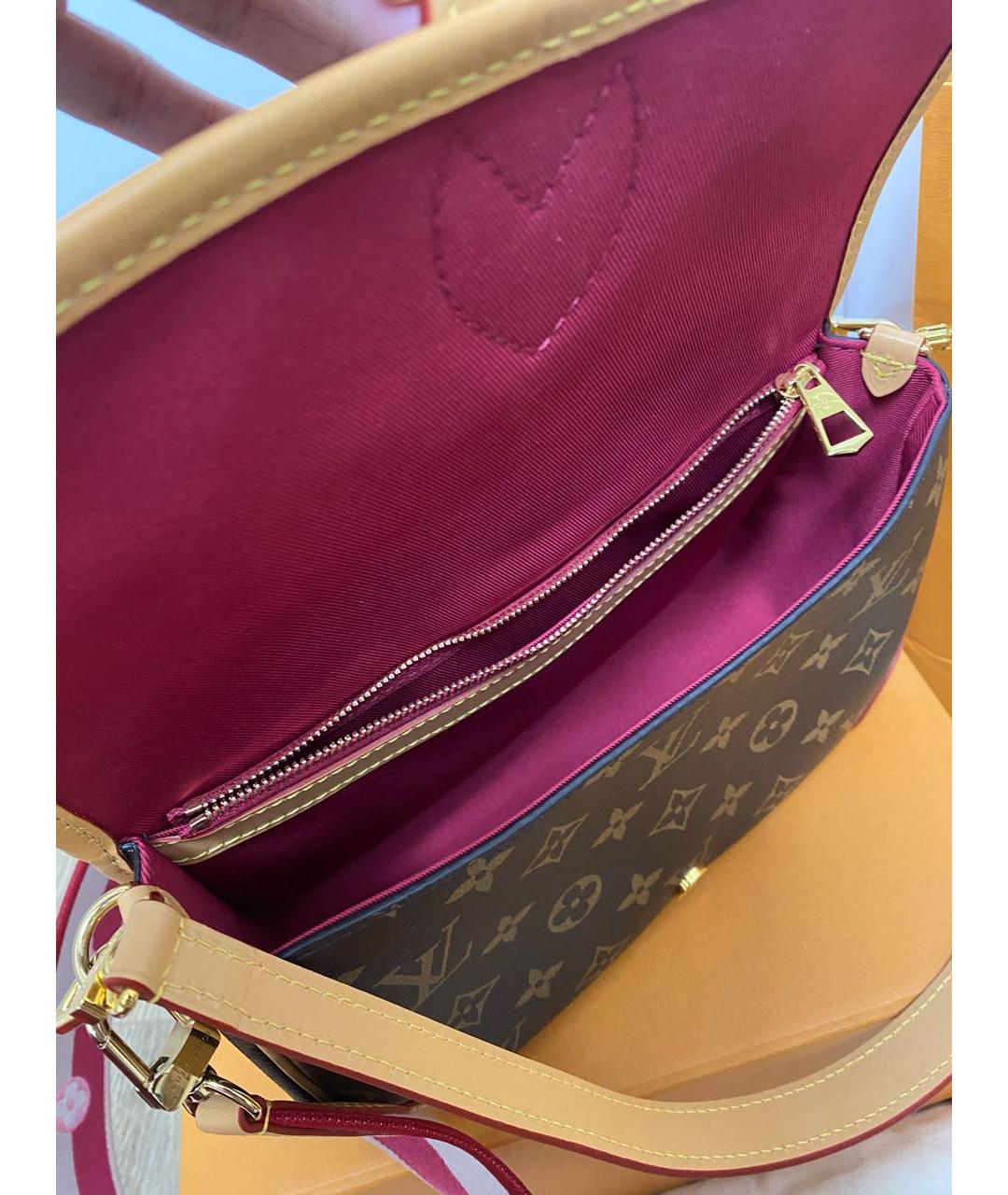 LOUIS VUITTON Коричневая кожаная сумка через плечо, фото 6