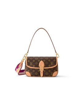 LOUIS VUITTON Сумка через плечо