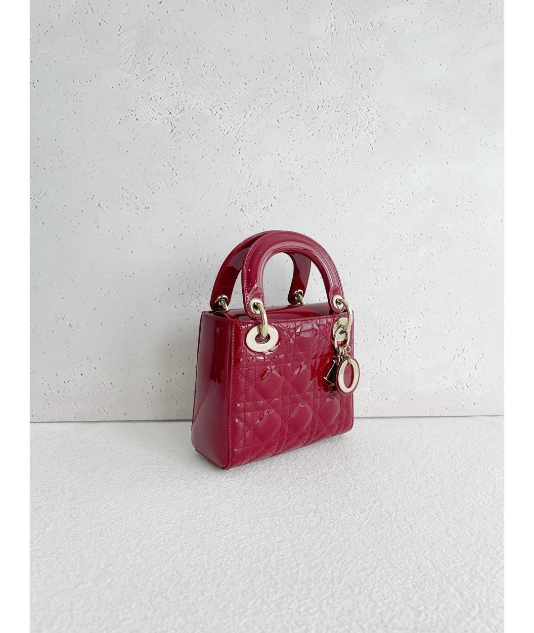 CHRISTIAN DIOR Красная сумка с короткими ручками из лакированной кожи, фото 4