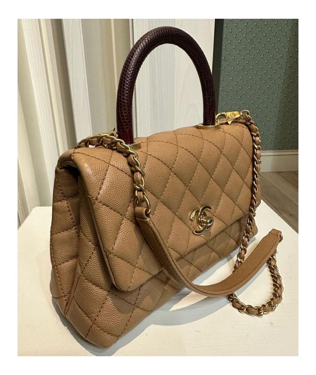 CHANEL Бежевая кожаная сумка с короткими ручками, фото 2