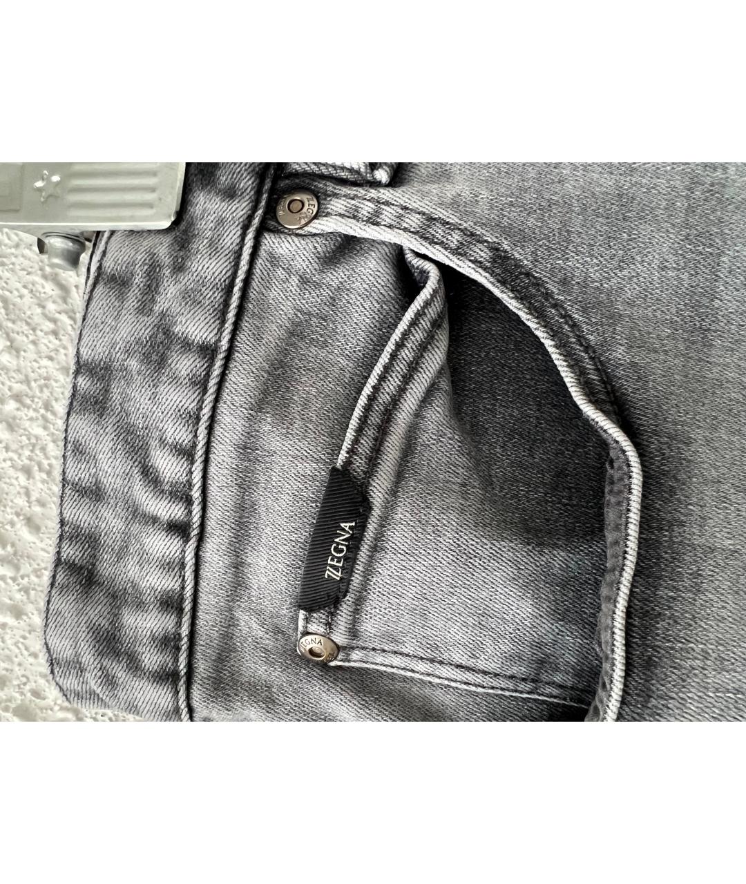 ERMENEGILDO ZEGNA Серые хлопко-эластановые прямые джинсы, фото 4