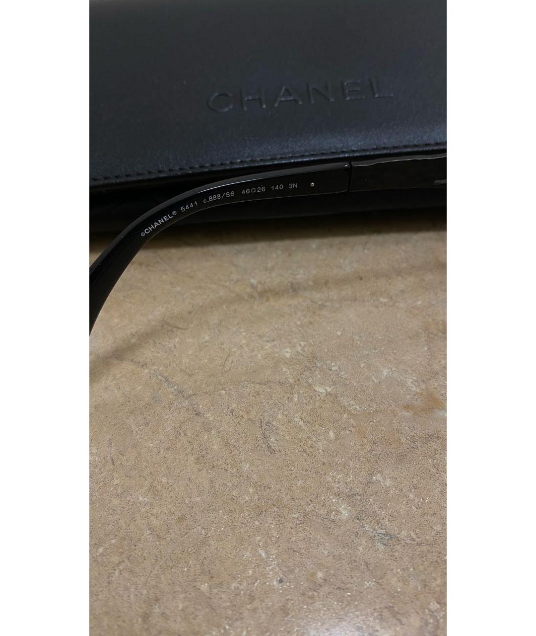 CHANEL PRE-OWNED Черные пластиковые солнцезащитные очки, фото 6
