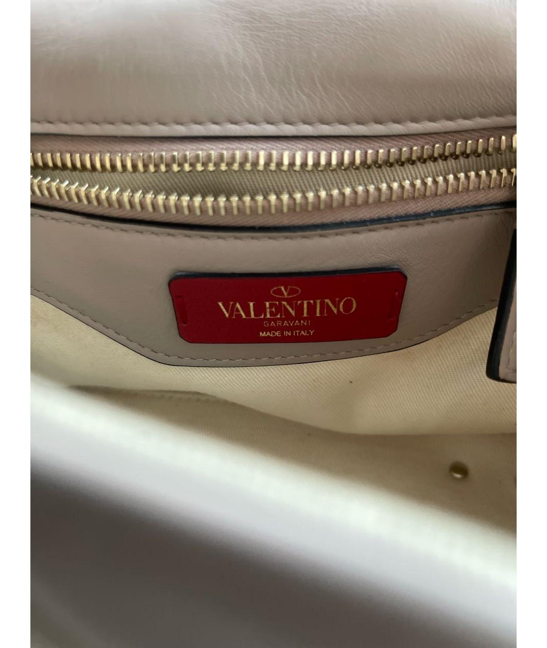 VALENTINO Бежевая кожаная сумка через плечо, фото 7