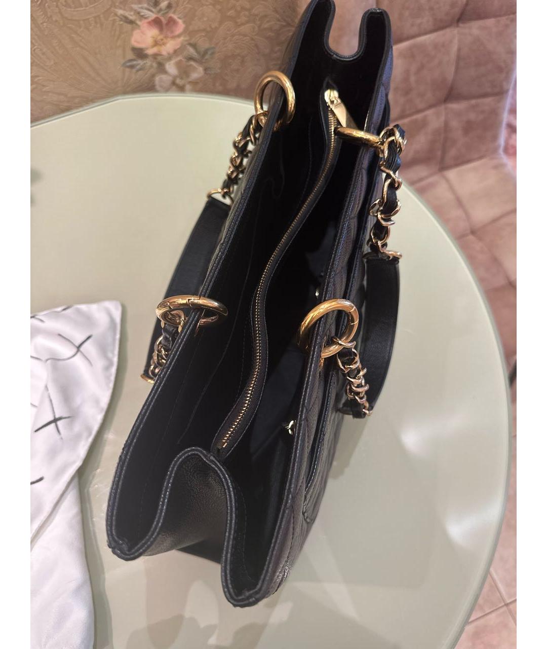 CHANEL Черная кожаная сумка тоут, фото 4