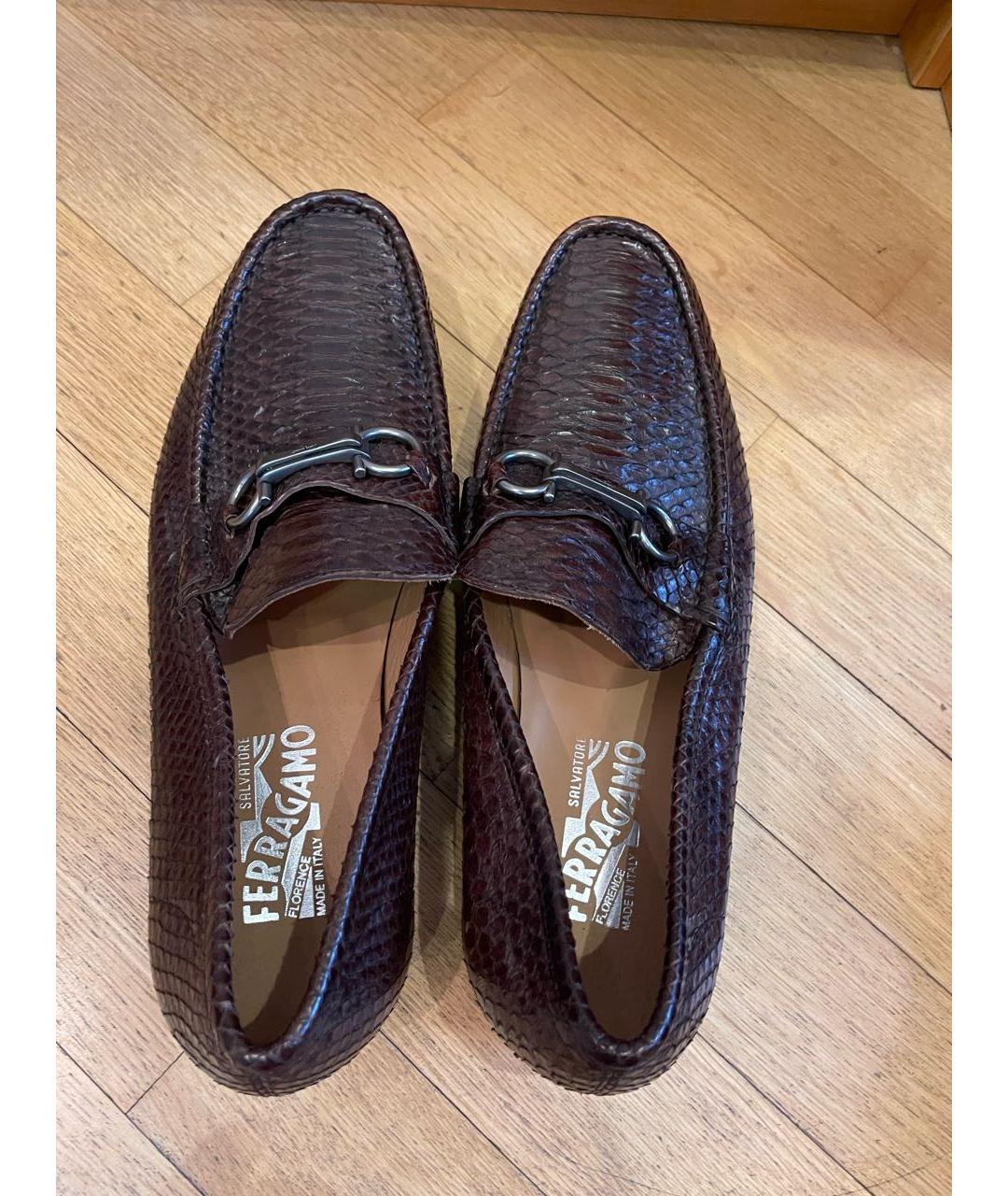 FERRAGAMO Коричневые кожаные мокасины, фото 2