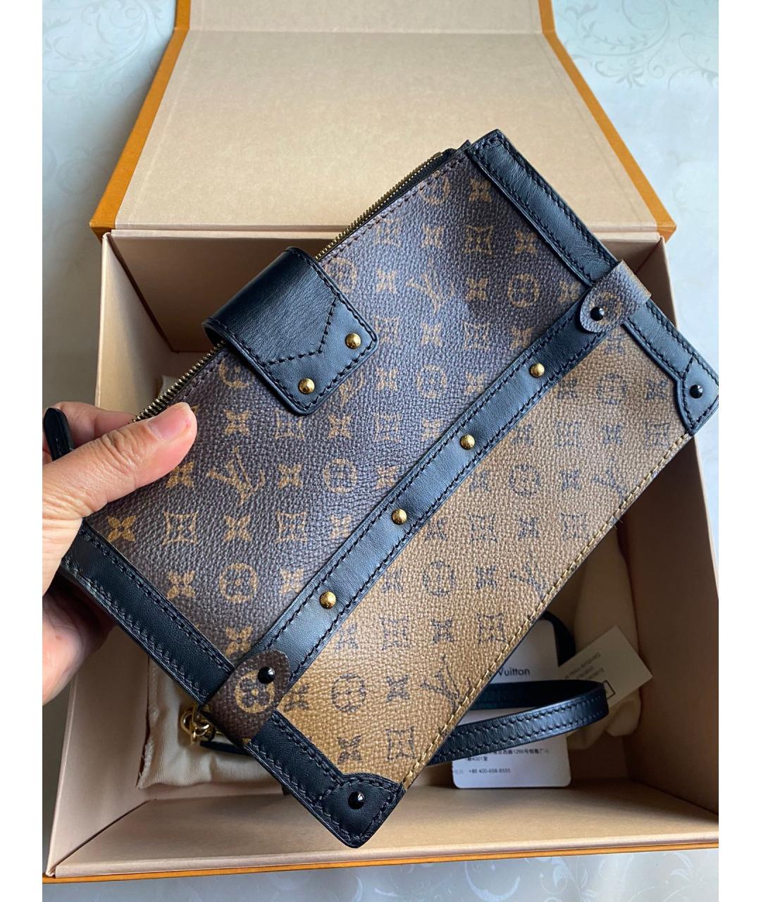 LOUIS VUITTON Коричневая сумка через плечо из искусственной кожи, фото 2