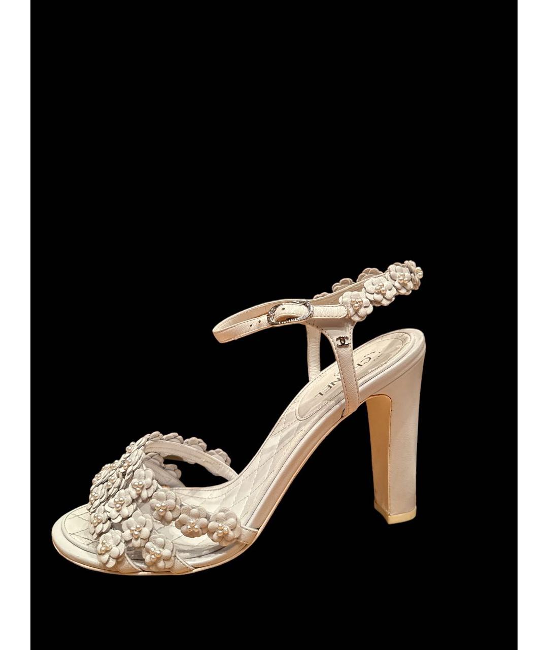 CHANEL Белые кожаные босоножки, фото 5
