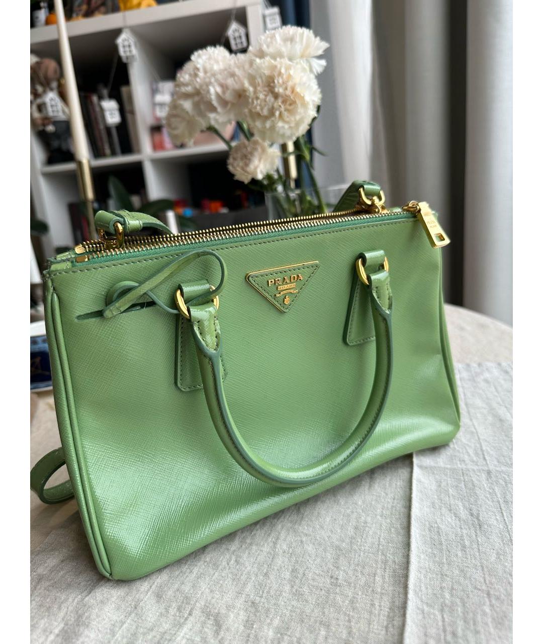 Prada saffiano green online