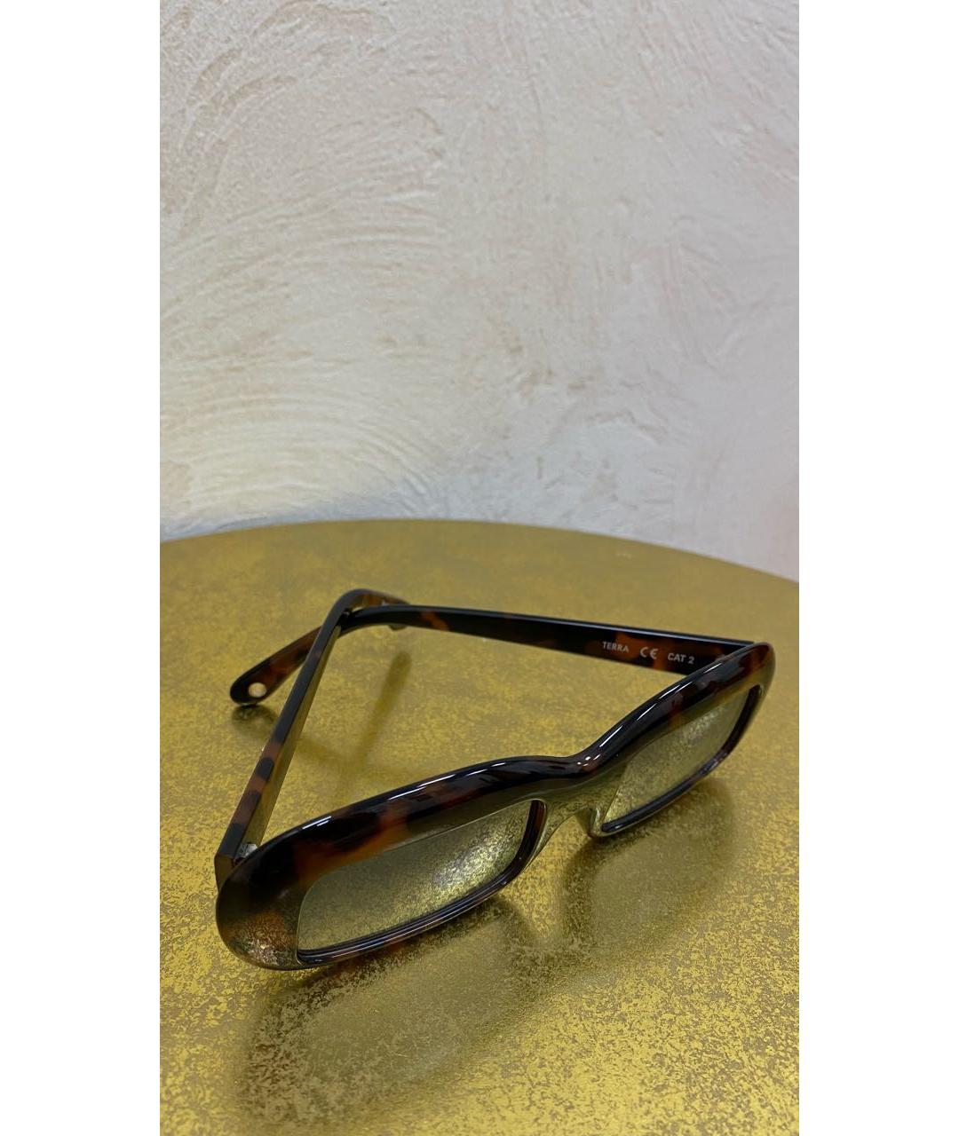 CULT GAIA Коричневые пластиковые солнцезащитные очки, фото 2