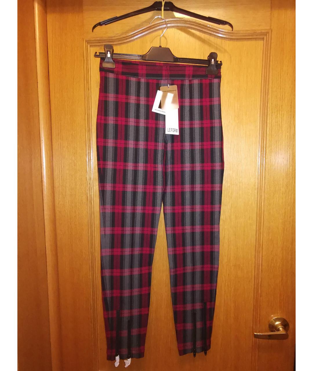 T BY ALEXANDER WANG Бордовые хлопко-эластановые брюки узкие, фото 9