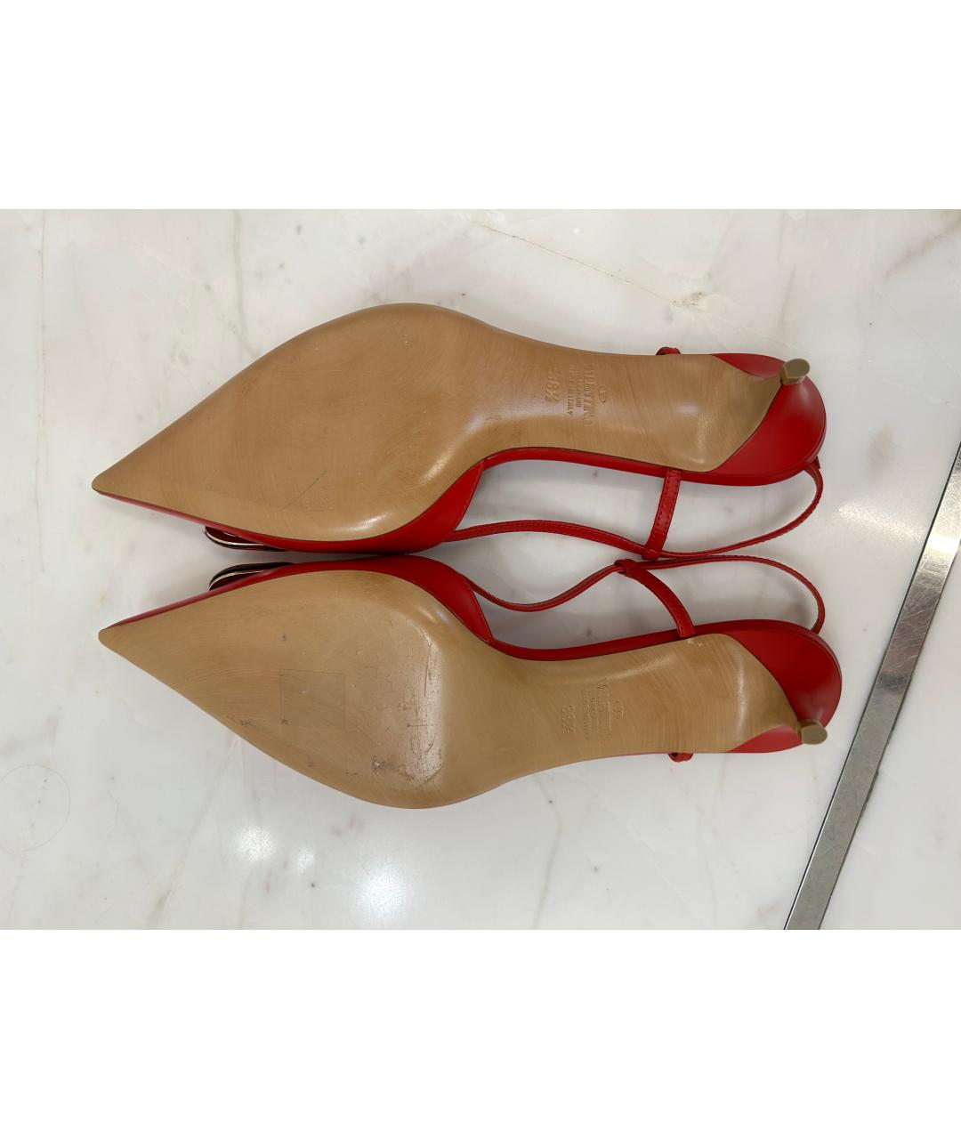 VALENTINO Красные кожаные лодочки на низком каблуке, фото 5