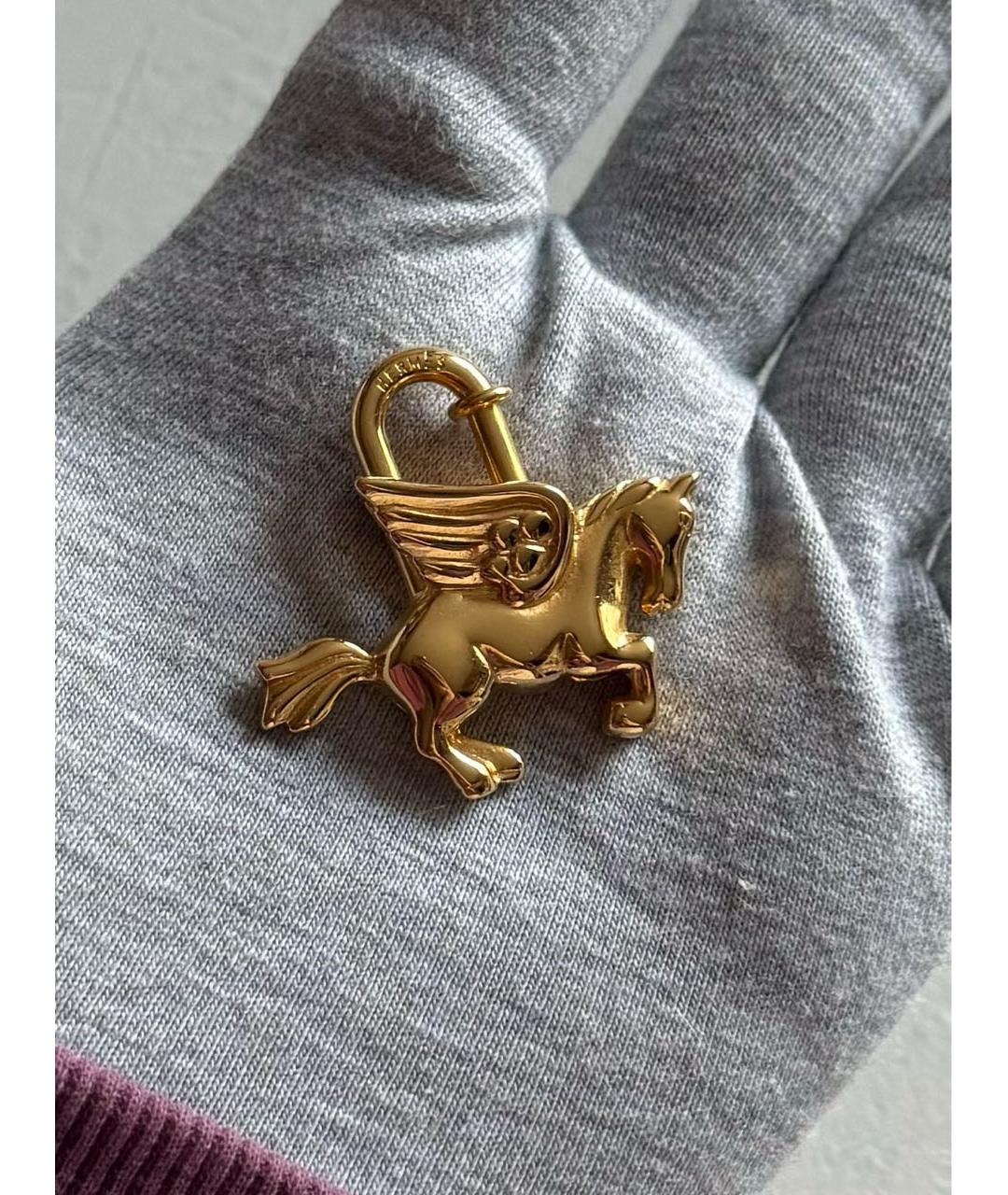 HERMES Золотой брелок, фото 5