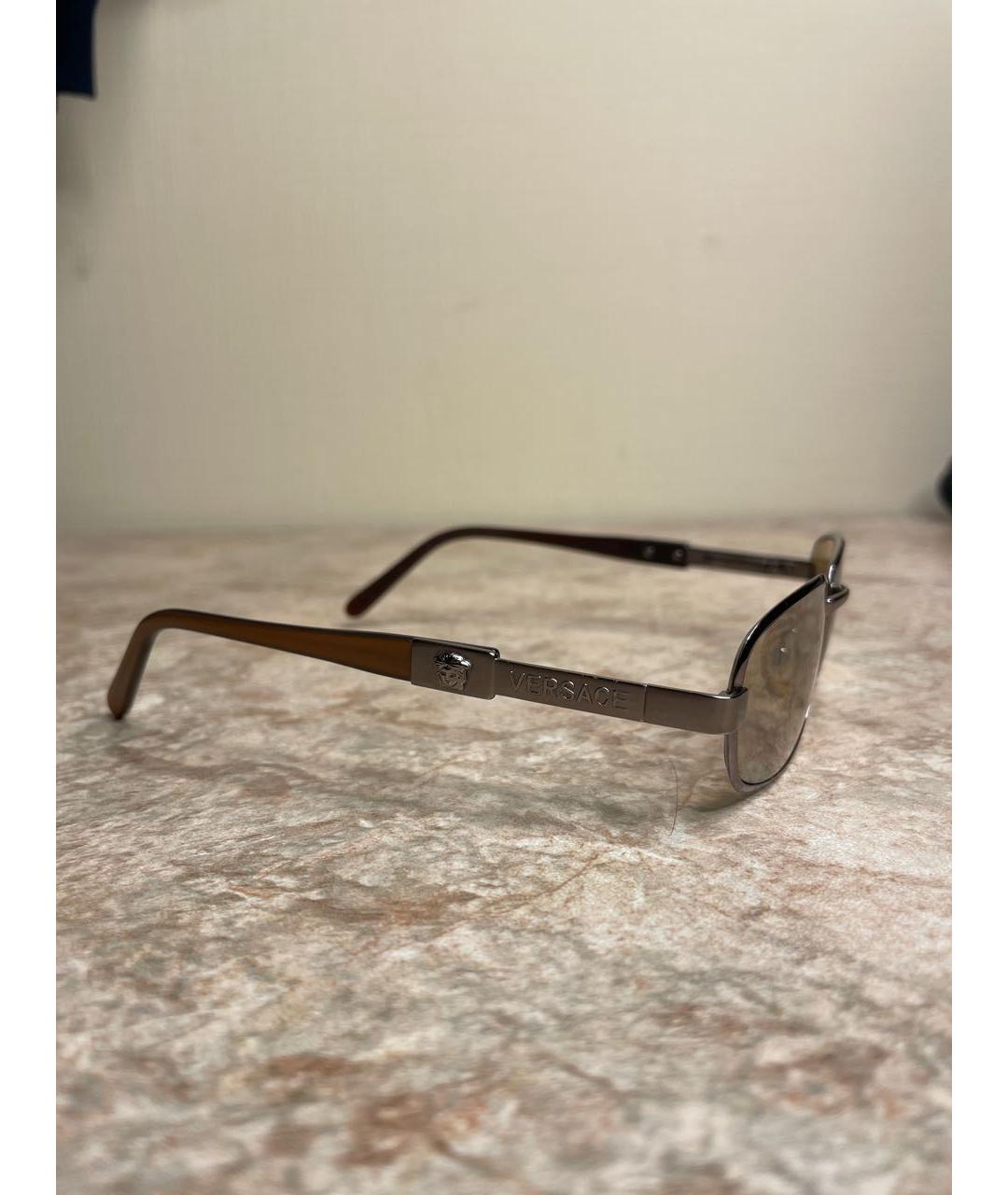 VERSACE Серебряные металлические солнцезащитные очки, фото 2