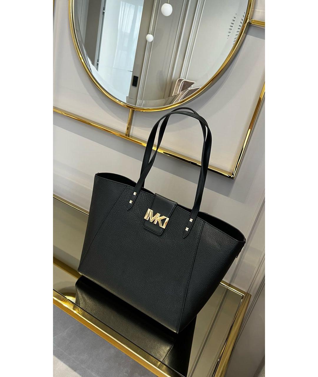 MICHAEL KORS Черная кожаная сумка тоут, фото 3
