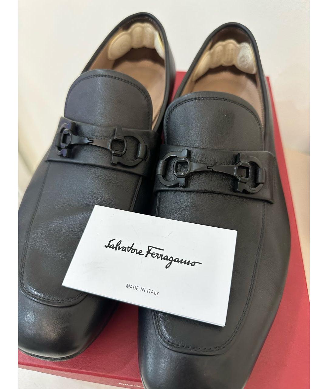 SALVATORE FERRAGAMO Черные кожаные лоферы, фото 6