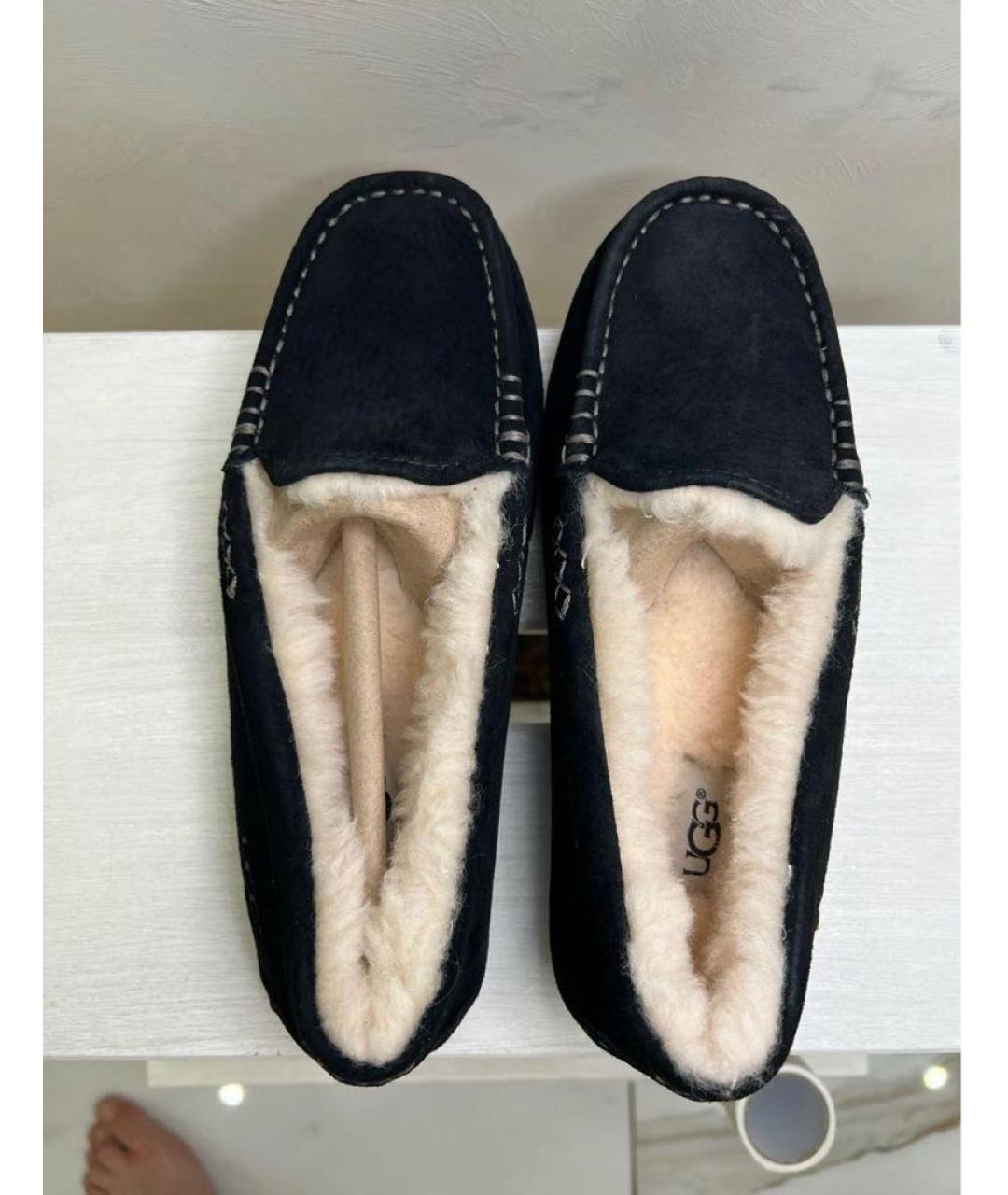 UGG AUSTRALIA Черные замшевые мокасины, фото 3