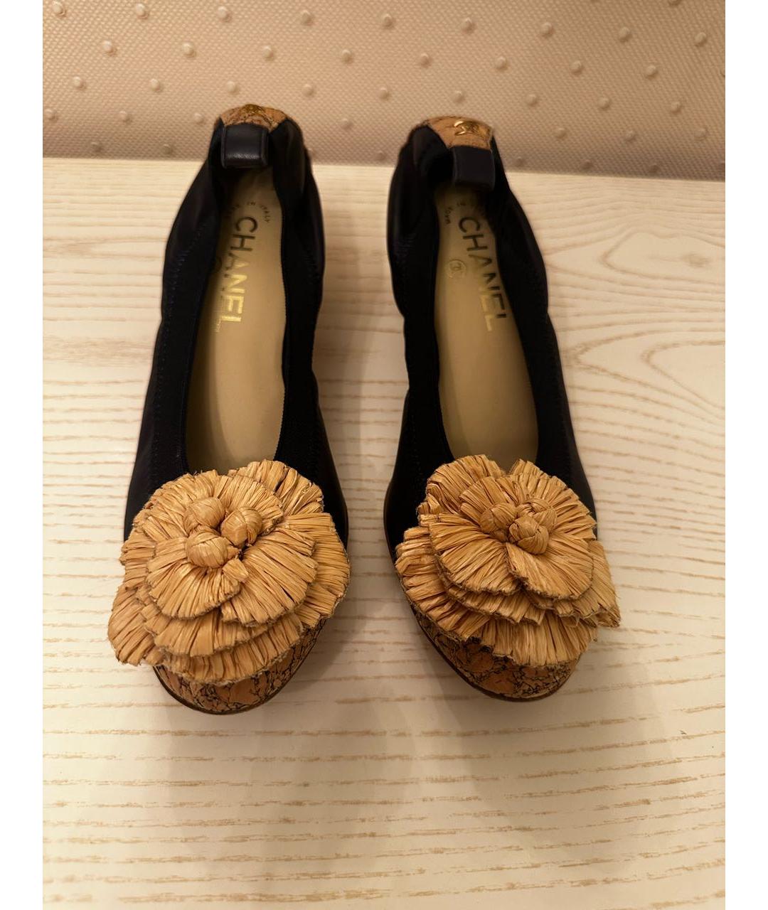 CHANEL Черные кожаные туфли, фото 2